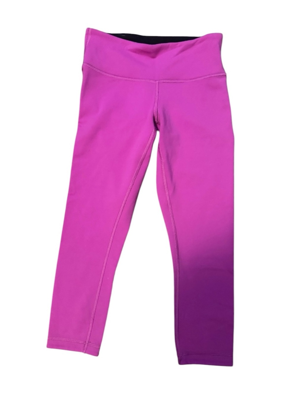 Lululemon Athleta' Magenta Leggings 23” Size 4 EUC